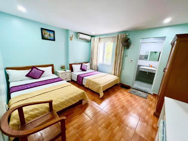 Khách sạn 6 tầng 14 phòng đường Núi Ngọc
